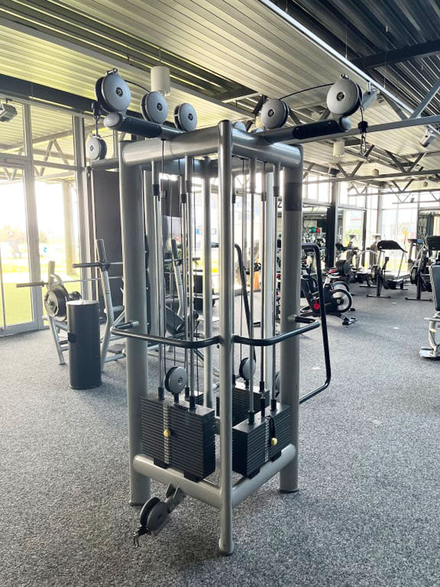 TechnoGym 13 Kraftgeräte im Set, Element Line Serie, gebraucht - überholter Zustand