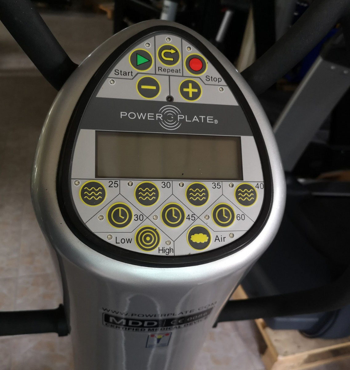 Power Plate Pro6 Vibrationsplatte, gebraucht - überholter Zustand