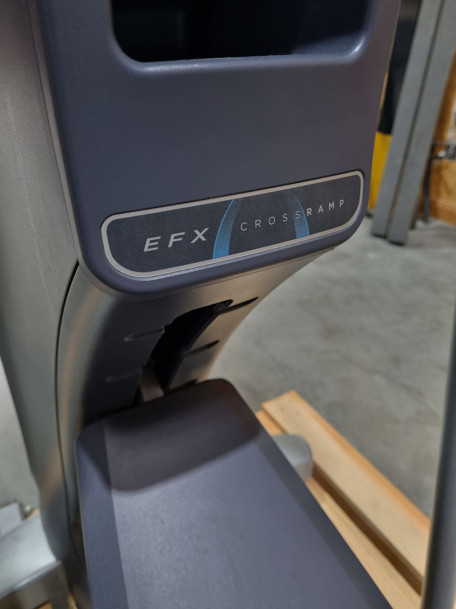 Precor 6 Cardioeräte im Set, nur 3 Jahre alt, neue Modelle, Laufband, AMT, Crosstrainer EFX, Ergometer, Recumbent etc, gebraucht - überholter Zustand