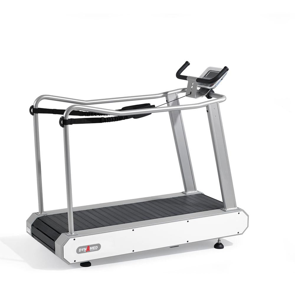 Laufband mit Handläufen, Marke DynaMed, seitliche Ansicht.