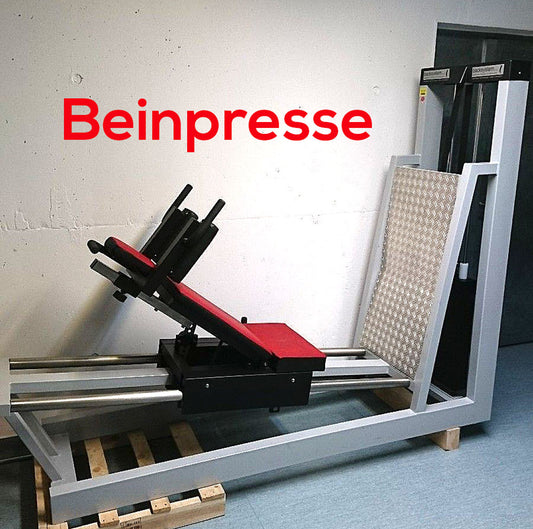 Beinpresse, verstellbare Rückenlehne, große Fußplatte, Reha und Physiotherapie, gebraucht - überholter Zustand