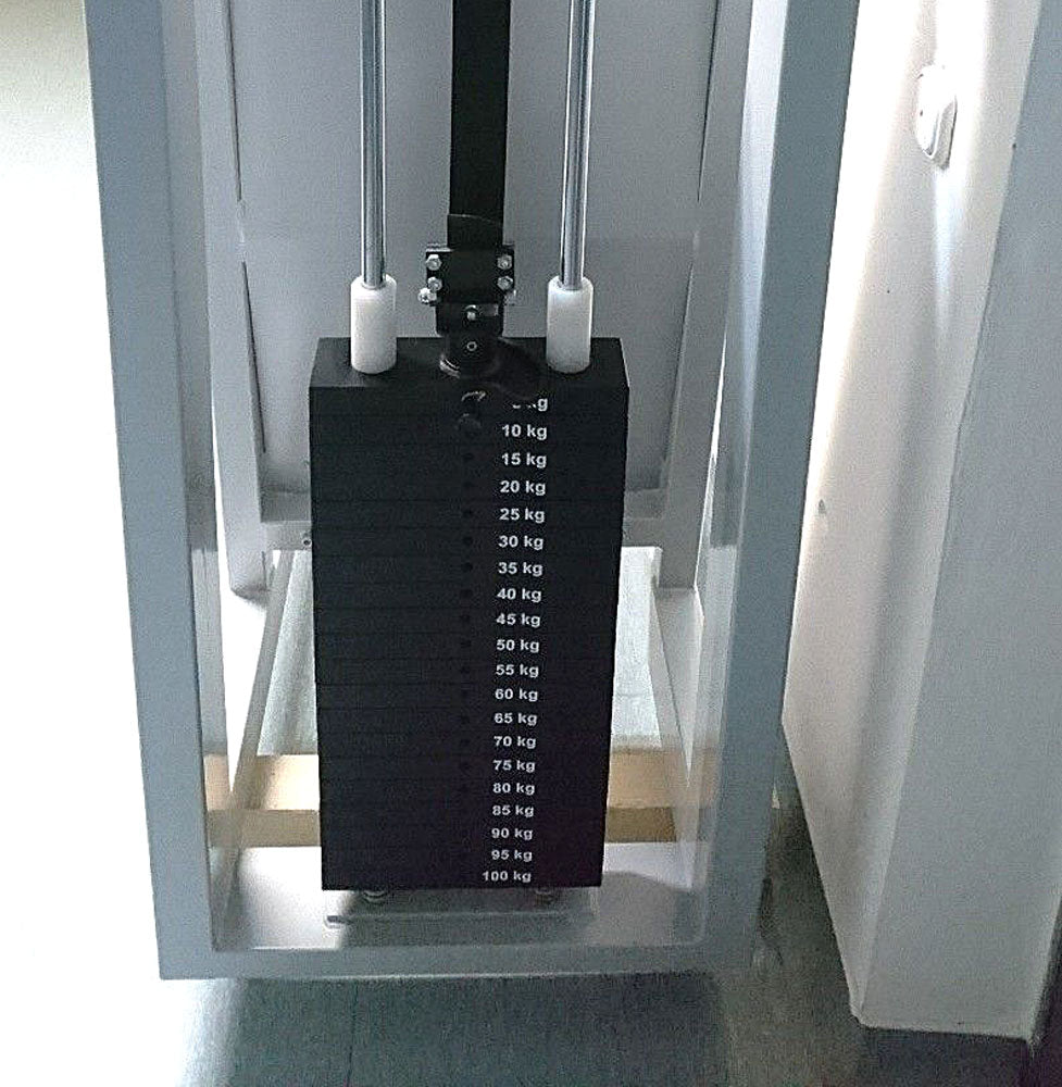 Beinpresse, verstellbare Rückenlehne, große Fußplatte, Reha und Physiotherapie, gebraucht - überholter Zustand