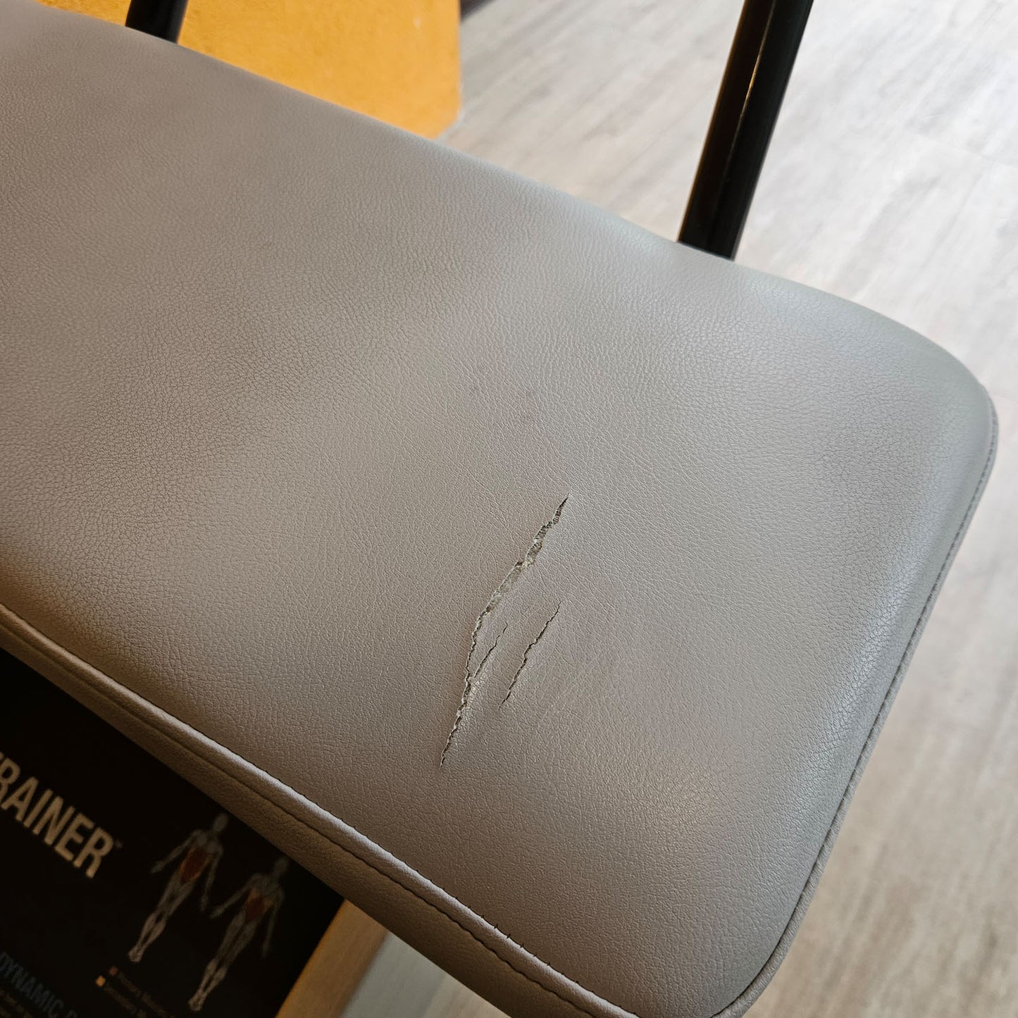 Total Gym Core Trainer, training device for abdomen, torso and lower back, used with signs of wear