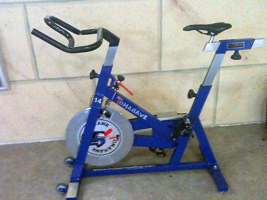 Tomahawk XL Bike, Indoor Bikes, 11 Stück, blau, gelb, gebraucht