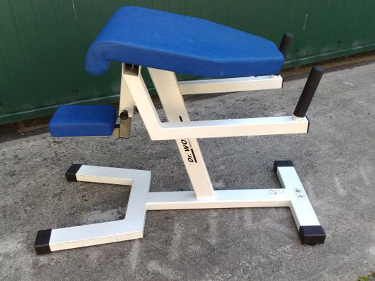 Dr. Wolff Gluteus Trainer 320 und 325, Pomaschine, Weiß, gebraucht