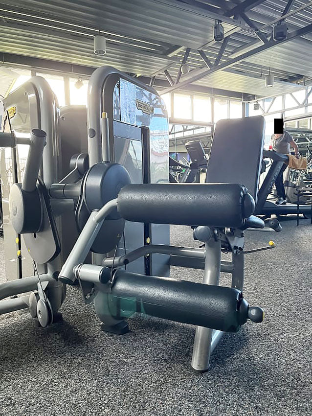 TechnoGym 13 strength training machines in a set, Element Line series, used - refurbished condition