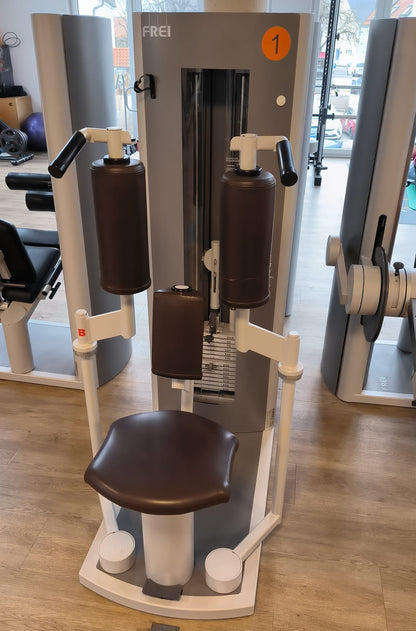 Frei Genius Eco 13er Gerätesatz, MPG, KGG, MED Zulassung, 13 Kraftgeräte im Set, Medical Physio Serie, Silber, gebraucht - überholter Zustand