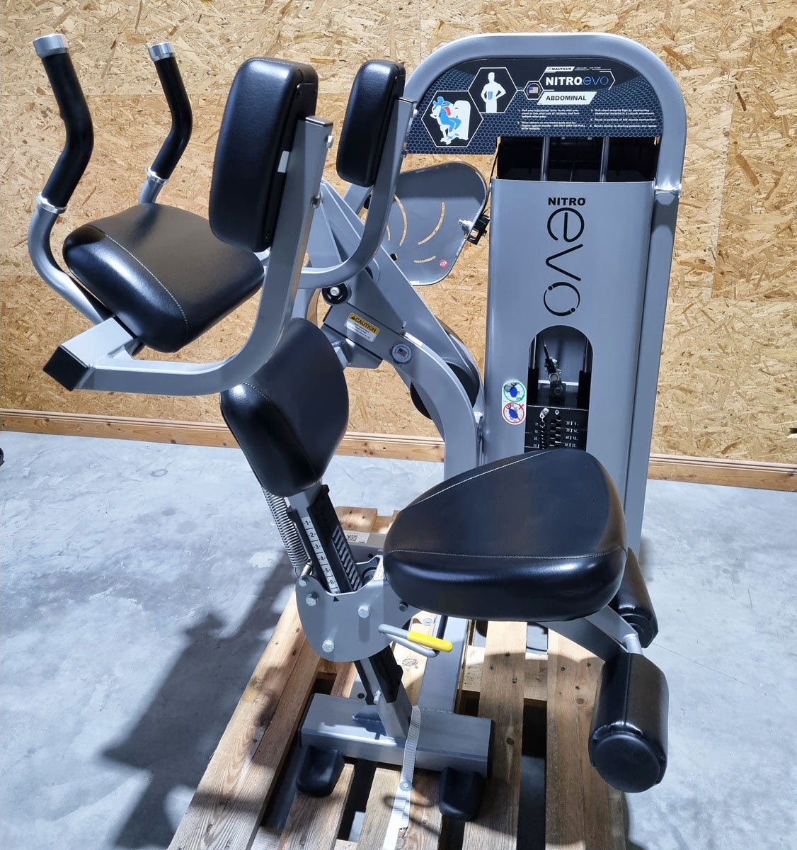 Nautilus Nitro Evo Strength Training Set - 27 fitness machines and 5 benches in a set - used - TOP condition