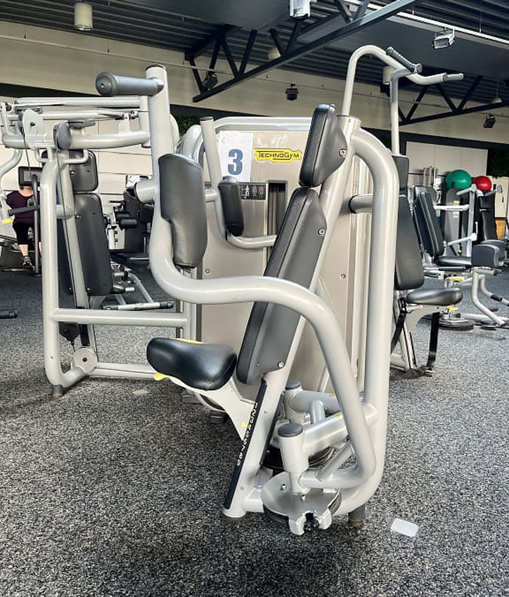 TechnoGym 13 strength training machines in a set, Element Line series, used - refurbished condition