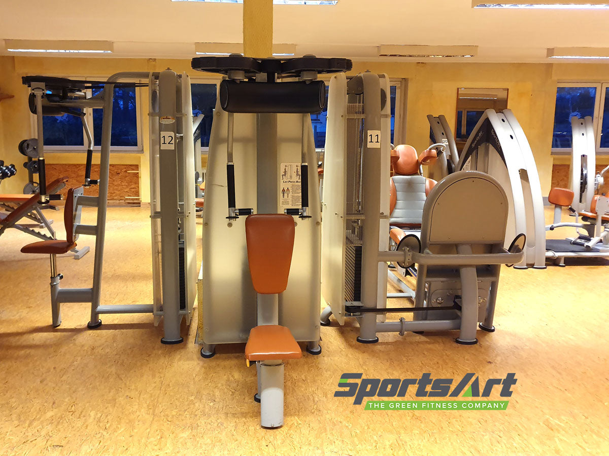 SportsArt Kraftgerätepark - 20 Kraftgeräte im Set, Status Serie, gebraucht, überholter Zustand