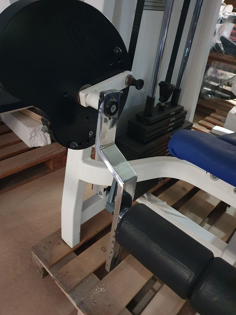 ASS-Sport Beinstrecker, Leg Extension, verstellbar, 140kg Gewichtsblock, Rahmen Weiß, Polster Blau, gebraucht - überholter Zustand