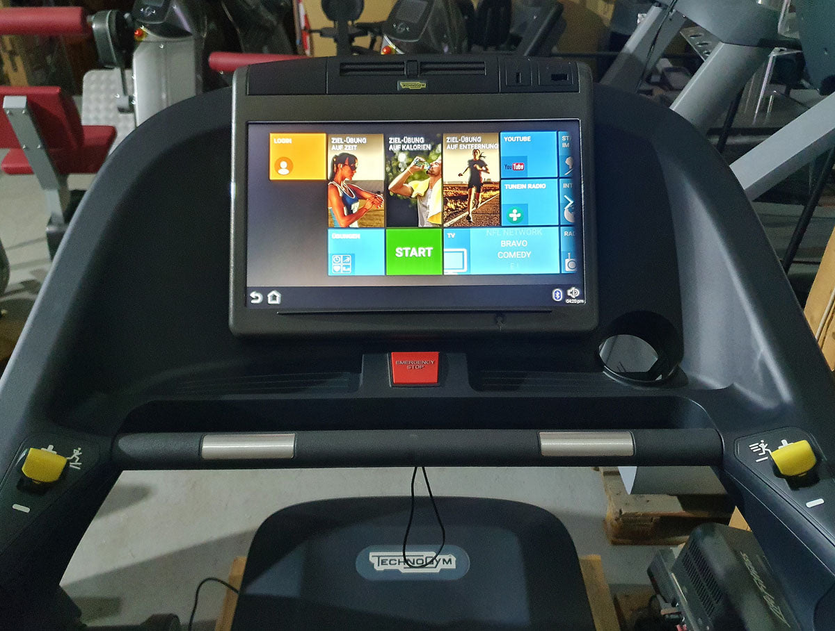 TechnoGym treadmill Excite Line Run Now 700, Unity Display with Internet, YouTube, Netflix, used - refurbished condition