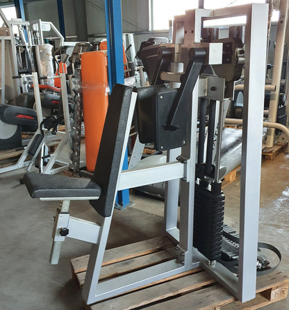 Lateral raise machine, shoulder machine, lateral raise, black upholstery, used
