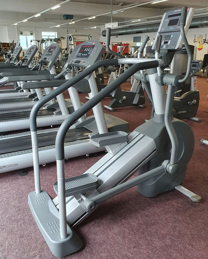 Life Fitness Summit Trainer 95 Li, Stepper, Silverline, gebraucht