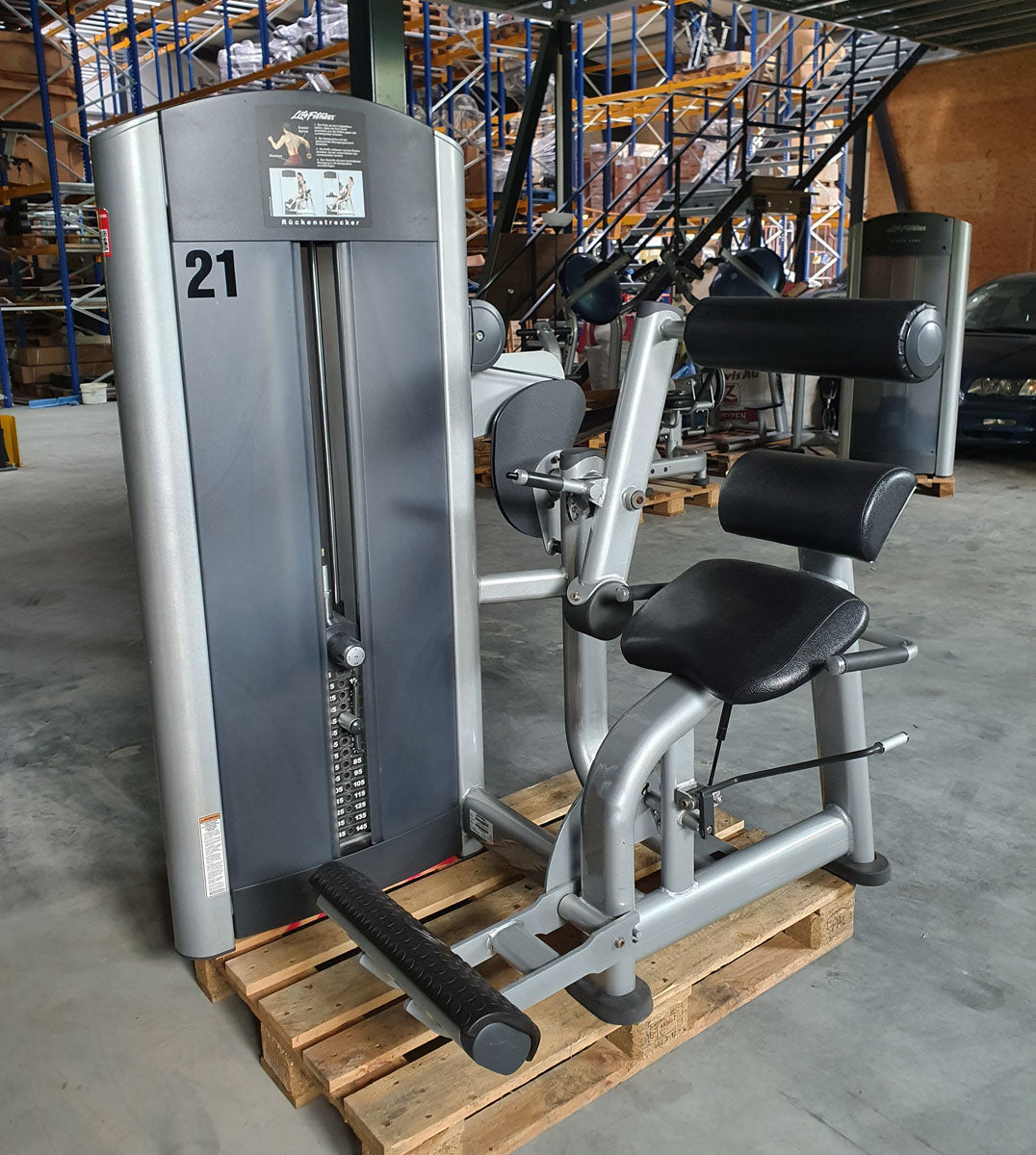 Life Fitness Back Extension, Rückenstreckermaschine, Hyperextension, Signature Series, Rahmenfarbe Silber, Polsterfarbe Schwarz, gebraucht - überholter Zustand