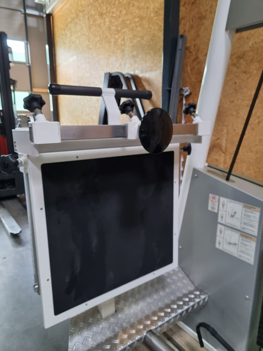 Kaphingst Funktionsstemme, verstellbare Beinpresse, mit Kippkreisel, MPG, Rahmenfarbe Weiß, Polsterfarbe Blau, gebraucht - überholter Zustand