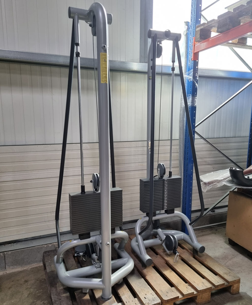 TechnoGym cable pulley, cable crossover, cable pulley from top and bottom, frame color silver, used - refurbished condition