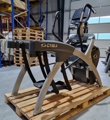Cybex Arc Trainer 750 AT cross trainer used