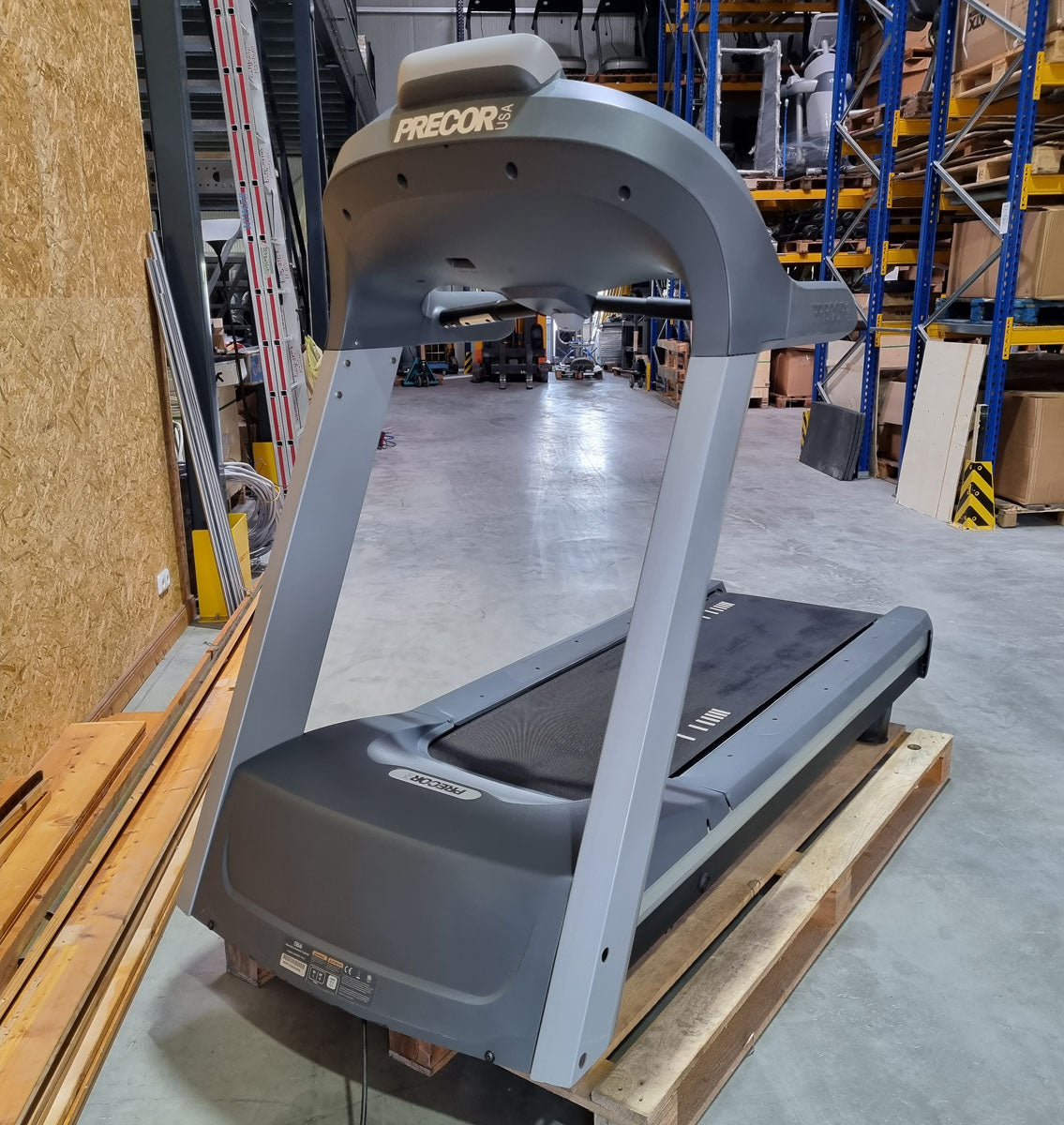 Precor Laufband 954i LED Konsole, gebraucht - überholter Zustand