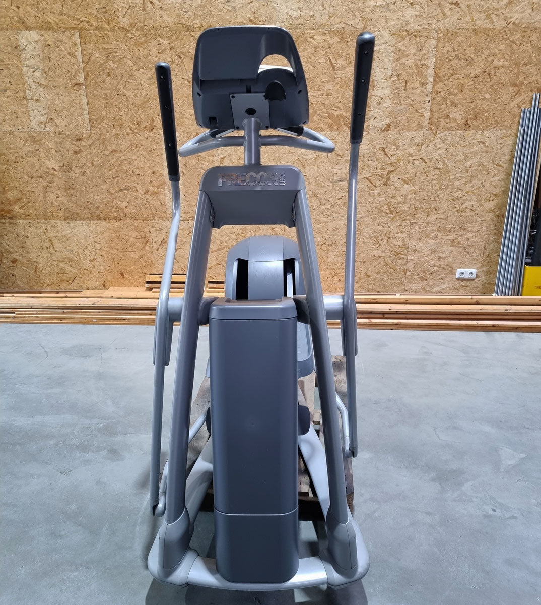 Precor Crosstrainer, EFX 576i mit CrossRamp - Steigung verstellbar, Ellipsentrainer - gebraucht - überholter Zustand