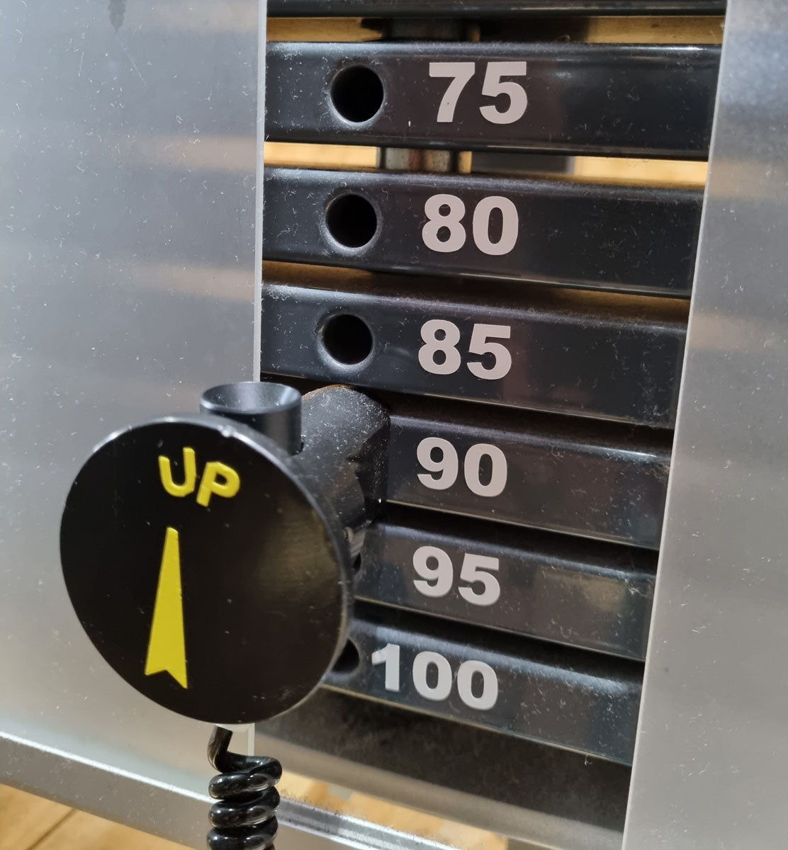 Proxomed 6 medizinische Kombi-Kraftgeräte - Chipkartengesteuert, Smart Displays, Compass Serie, Medizinzulassung MPG, gebraucht - überholter Zustand