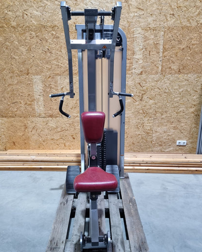 Life Fitness Rudern mit Bruststütze, Row, Pro2 Serie, Rahmenfarbe Silber, Polsterfarbe Rot, gebraucht - überholter Zustand