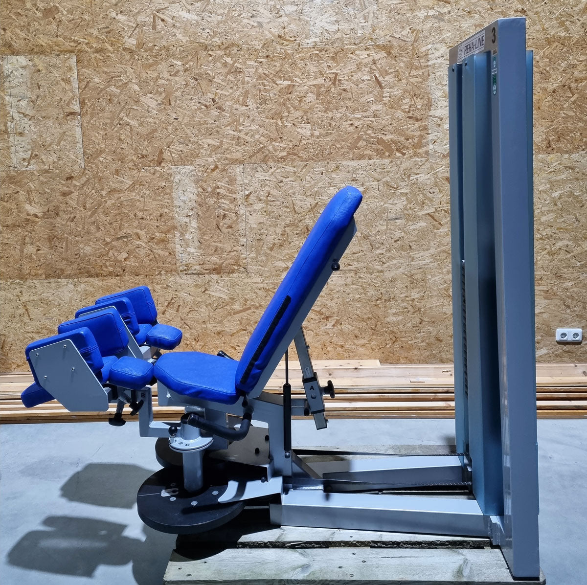 SVG Abductors and Adductors 2 in 1 Combination Machine - Hip Abduction and Hip Adduction, MPG; Rehab, Frame Color Silver, Used - Refurbished Condition
