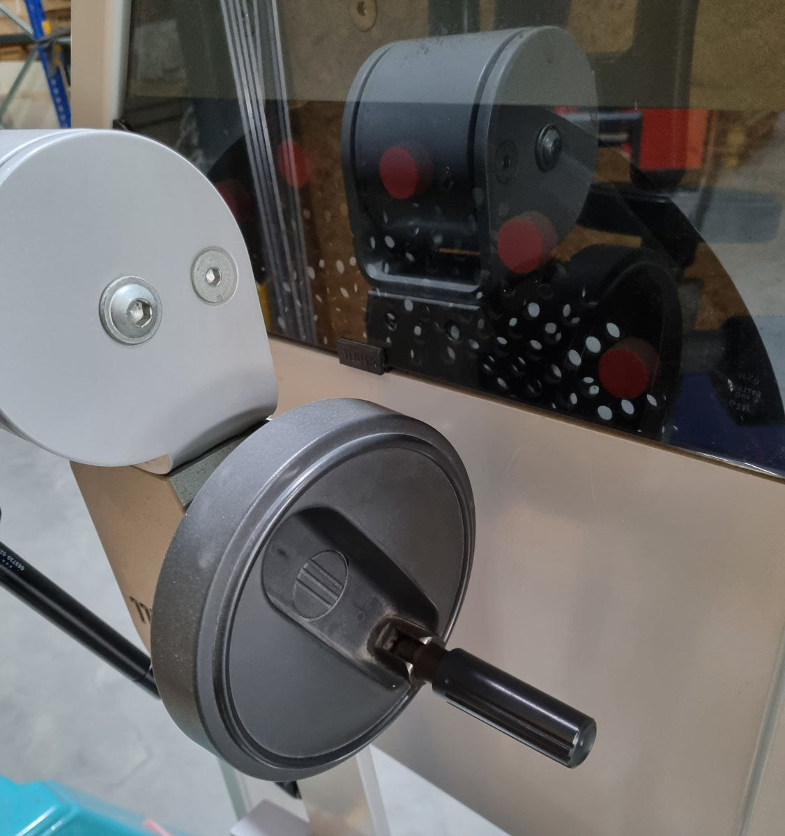 Schnell Seitneige-Maschine, Lateral Flexion, Lat Flex, Rahmenfarbe Silber, Polsterfarbe Blau, gebraucht - überholter Zustand