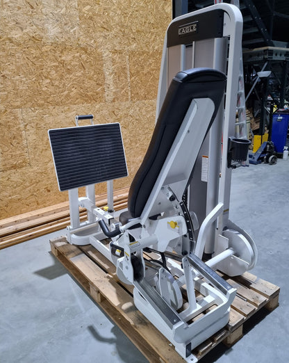 Cybex Eagle Beinpresse, Leg Press mit Steckgewichten, Stack Weight, Rahmenfabre Weiß, Polsterfarbe Schwarz, gebraucht - überholter Zustand