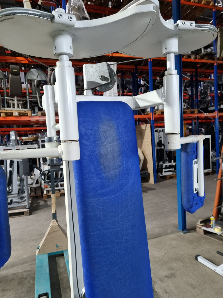 Gym80 Butterfly, old school bodybuilding strength machine, frame white, used with signs of wear