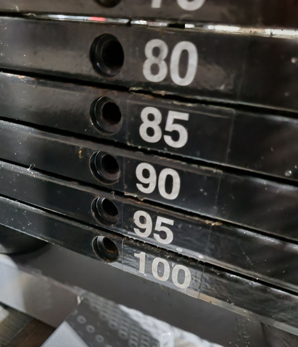 Technogym Butterfly, Pectoral Fly, Silverline, frame color silver, upholstery color beige, used - tested condition
