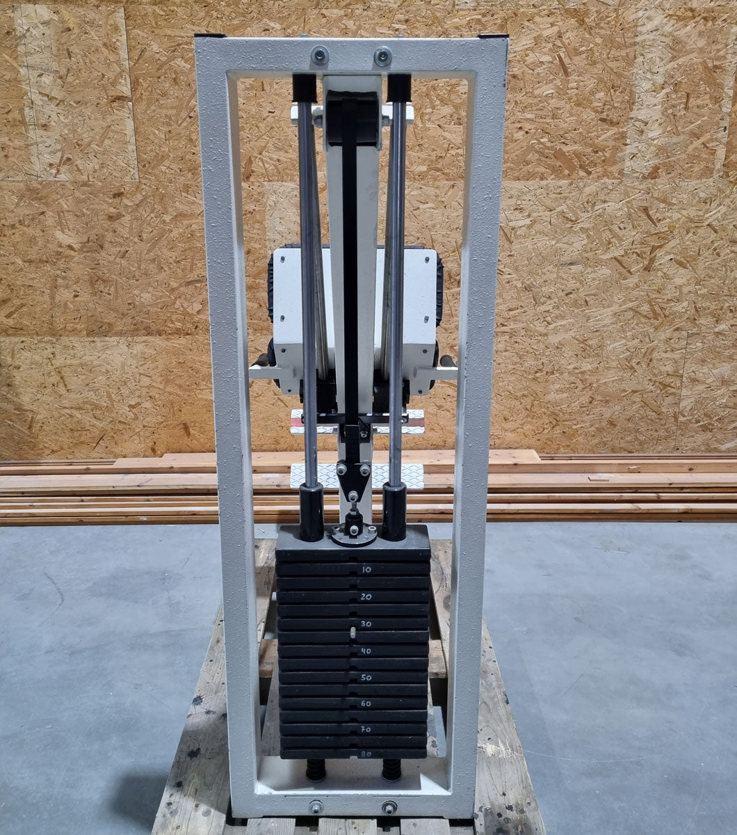 L+K Calf Raiser, Classic Line, calf press, calf machine, frame color white, used with signs of wear, tested condition