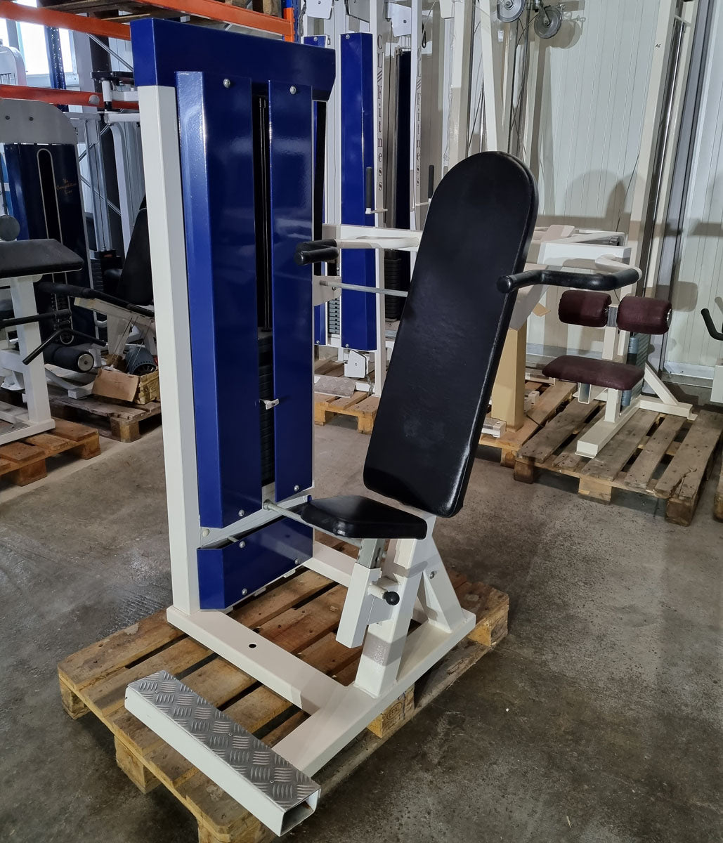 Competition Line equipment park, 17 strength machines, old school, used with signs of wear
