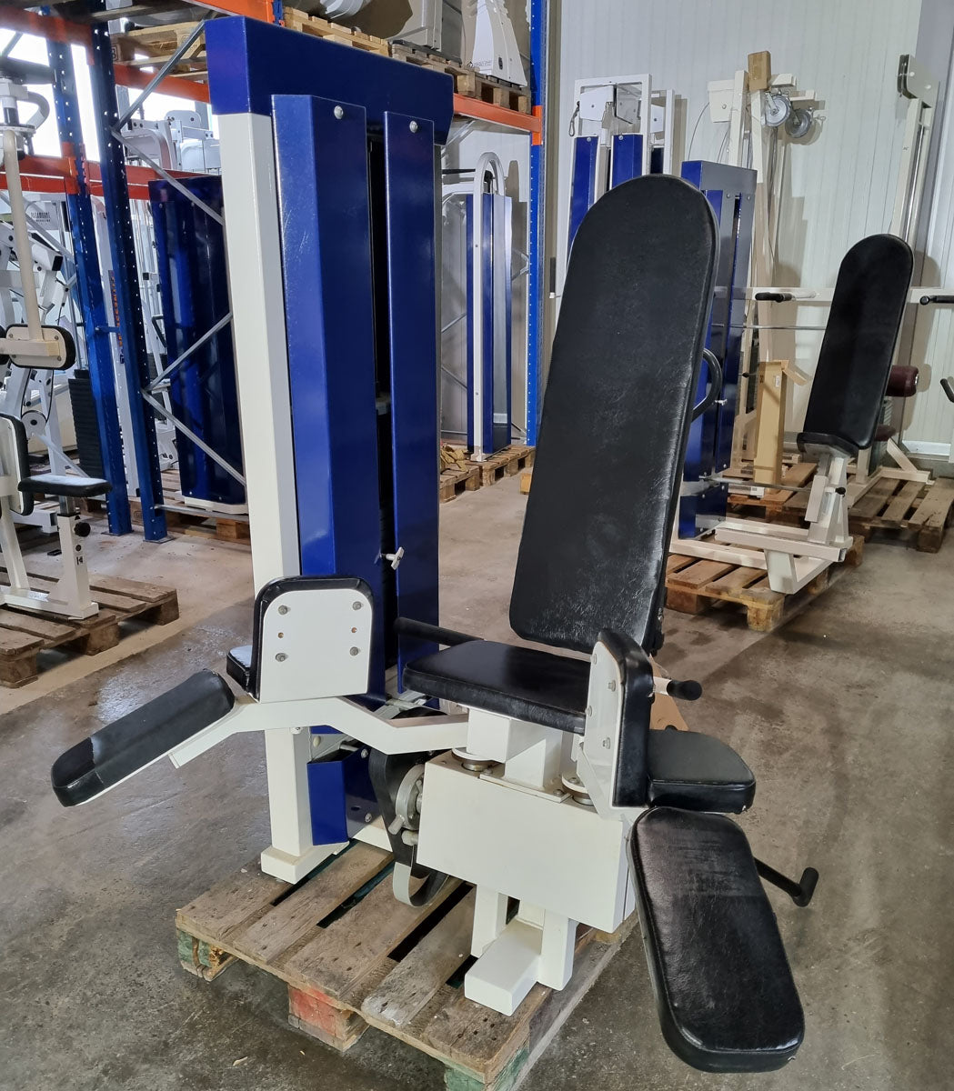 Competition Line equipment park, 17 strength machines, old school, used with signs of wear