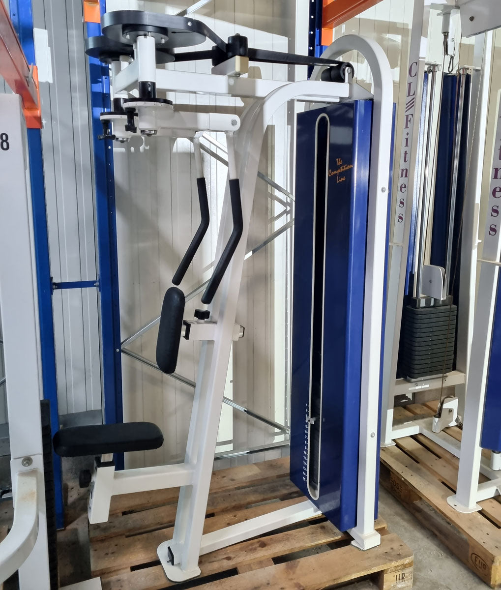 Competition Line equipment park, 17 strength machines, old school, used with signs of wear