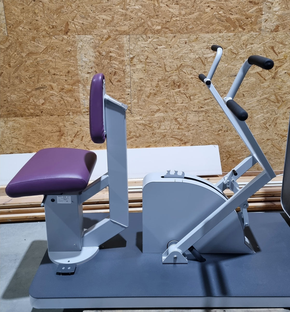 SVG Rudern u. Brusttrainer, Reha-Line 2.0, MPG, MTT, 2 in 1 Kombimaschine - Row und Bankdrücken, gebraucht - überholter Zustand