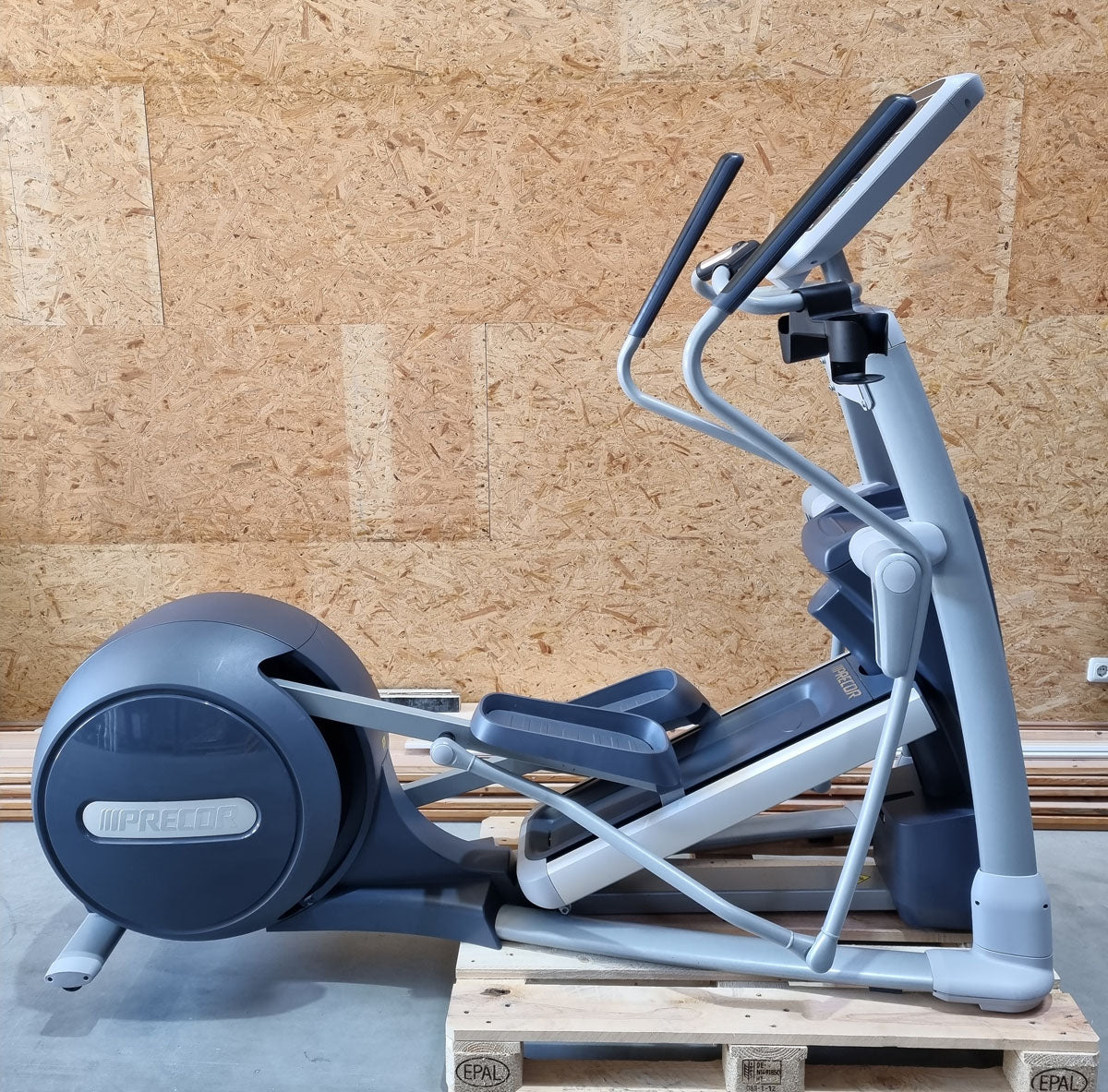 Precor EFX Crosstrainer - P30 Konsole, Ellipsentrainer, gebraucht - überholter Zustand
