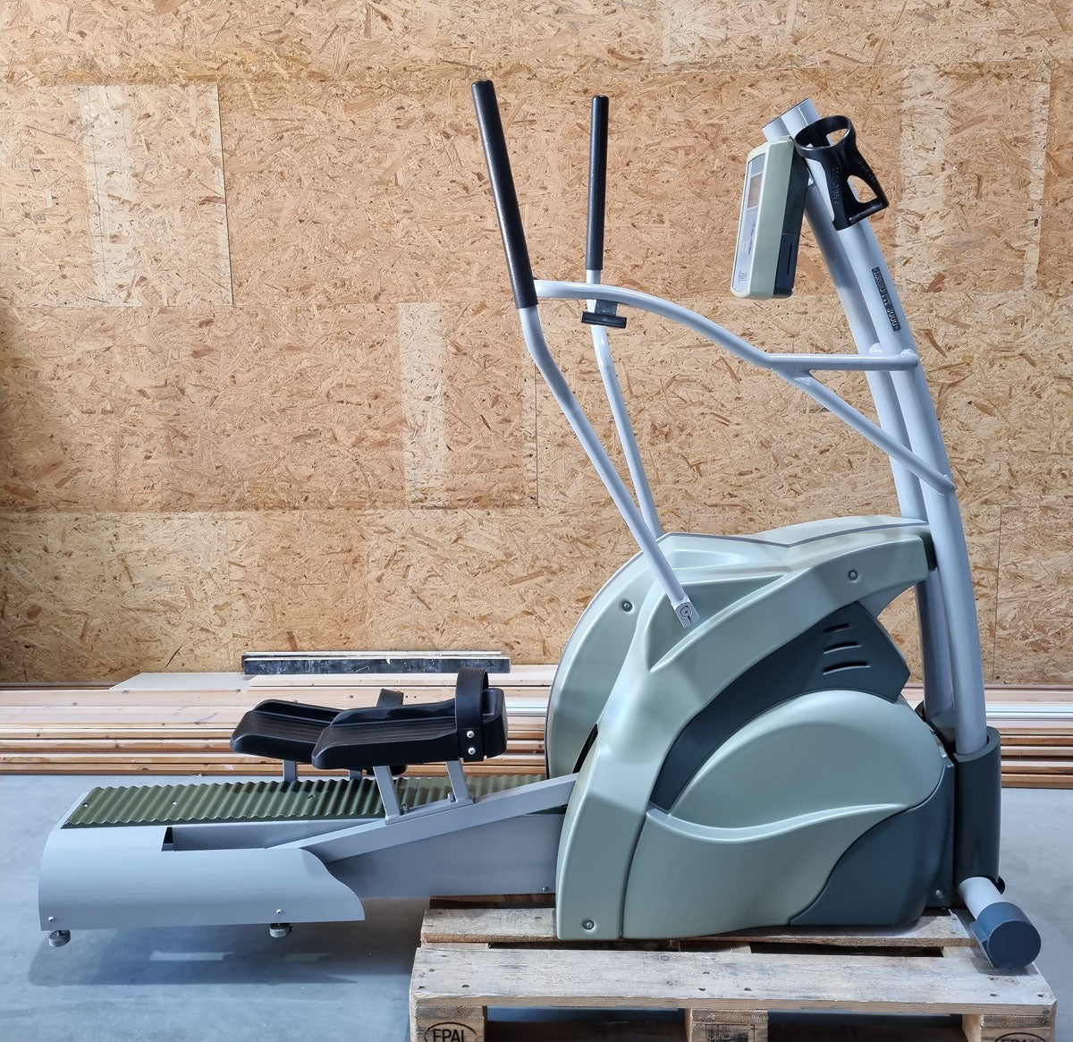 Ergo-Fit Cross 3000 Crosstrainer, Ellipsentrainer, gebrauchter - überholter Zustand