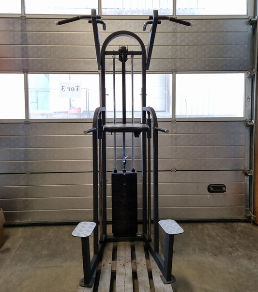 Precor DipChin, dip pull-up machine with weight support, black frame, black upholstery, used - refurbished condition