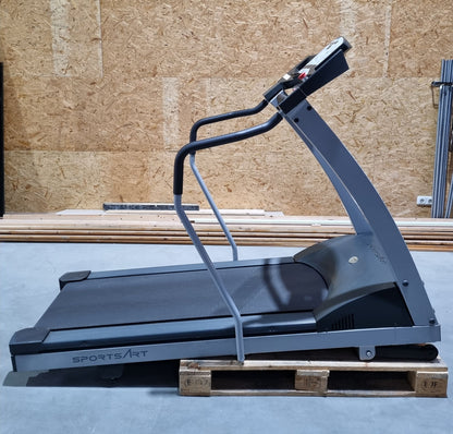 SportsArt Laufband 6300 HR mit Not-Aus Knopf und Handlauf, gebraucht - überholter Zustand