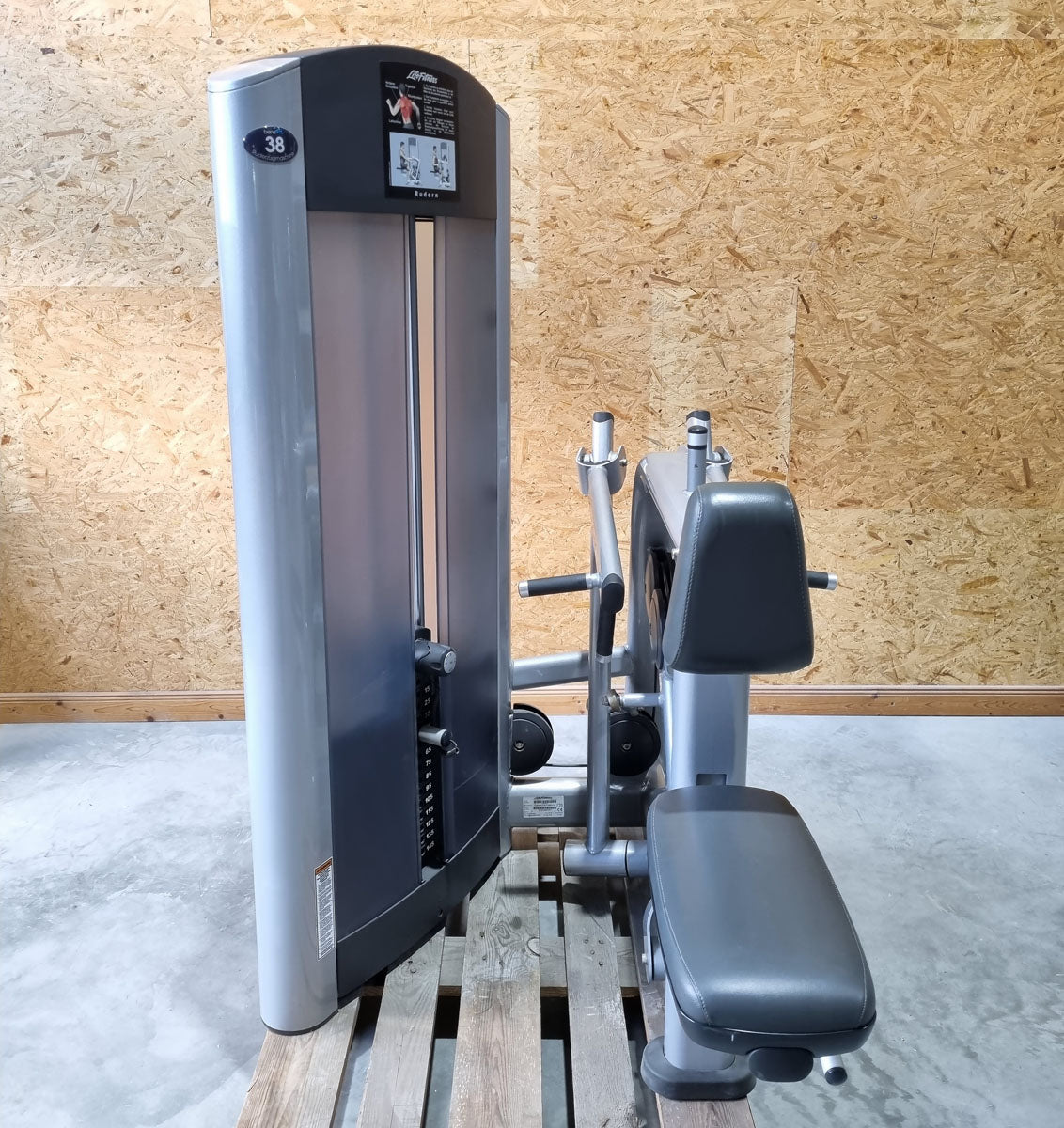 Life Fitness Rudern mit Bruststütze, Row - Rear Deltoid, Signature Series, 145kg Gewichtsblock, Rahmenfarbe Silber, gebraucht - überholter Zustand