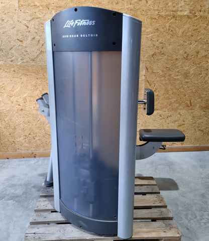 Life Fitness Rudern mit Bruststütze, Row - Rear Deltoid, Signature Series, 145kg Gewichtsblock, Rahmenfarbe Silber, gebraucht - überholter Zustand