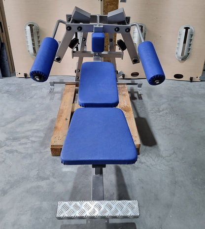 L+K Butterfly lying, Pec Fly lying, Plate loaded, Oldschool bodybuilding strength equipment, frame color silver, used - tested condition