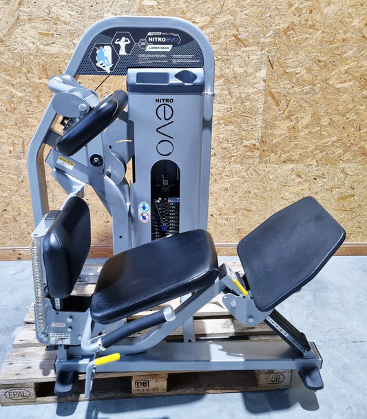 Nautilus Nitro EVO Lower Back, Rückenstreckermaschine, Hyperextension Maschine, Training für den unteren Rücken, Rahmenfarbe Silber, gebraucht - überholter Zustand