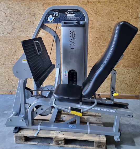 Nautilus Nitro EVO Leg Press, Beinpresse sitzend, Rahmenfarbe Silber, gebraucht - überholter Zustand
