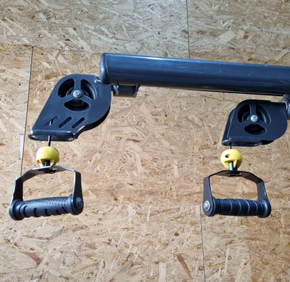 Cybex VR1 Lat-Row Latzug und Rudern - 2 in 1 Kombigerät - drehbare Griffe, Rahmen Anthrazit, gebraucht - überholter Zustand