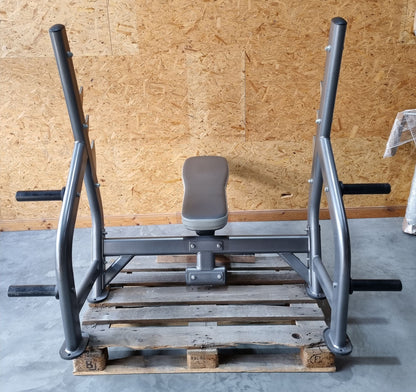 Olympia Flachdrückerbank, Olympic Flat Bench, Bankdrückbank Flach mit Ablagen, stabil, Rahmebfarbe Anthrazit, gebraucht - überholter Zustand