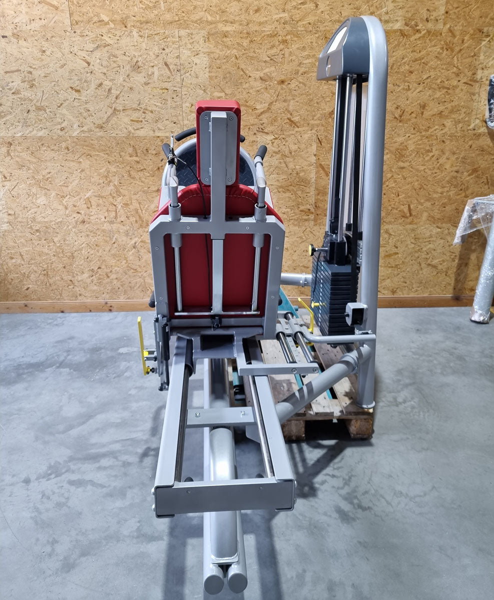 Proxomed Funktionsstemme Compass 530, Beinpresse verstellbar, MPG, Reha, Rahmenfarbe Silber, Polsterfarbe Rot, gebraucht - überholter Zustand
