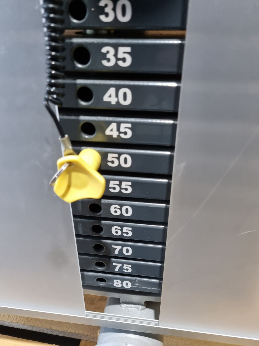 Proxomed Ab-Adduktor Kombi, Compass 530, Abduktoren und Adduktoren 2 in 1 Kombigerät, MPG, Reha, Rahmenfarbe Silber, Polsterfarbe Rot, gebraucht - überholter Zustand