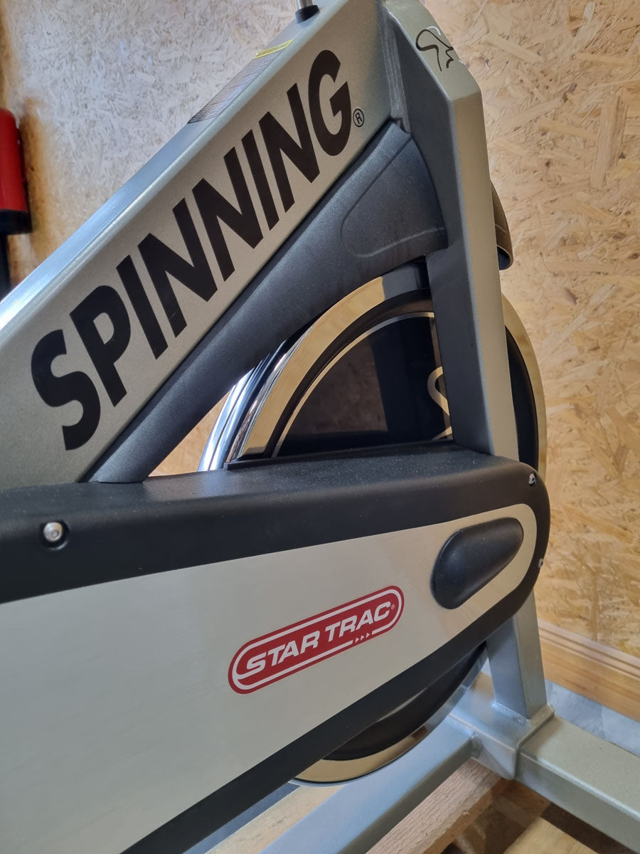 11 Stück im Set - Star Trac Spinner Pro Indoor Bike, Silber, gebraucht - geprüfter Zustand